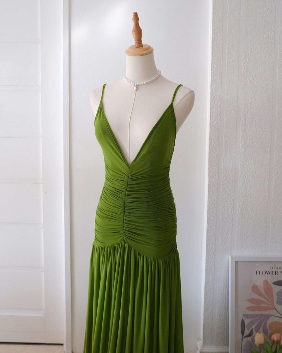 Pre-order: Gaena Dress