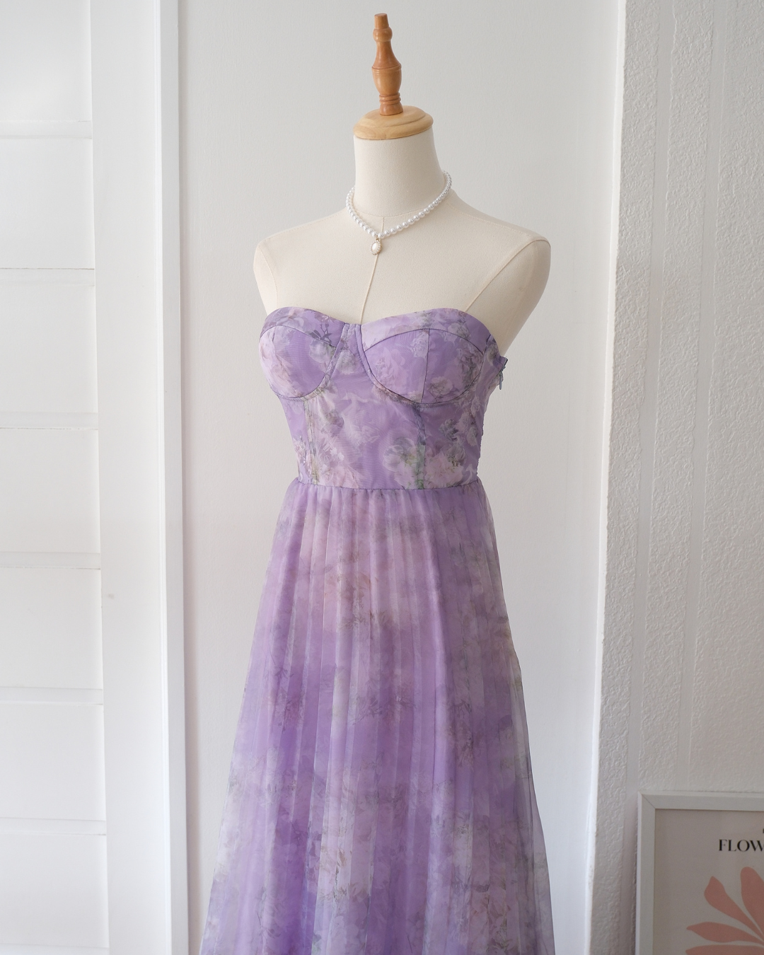 Pre-order: Chloe Dress