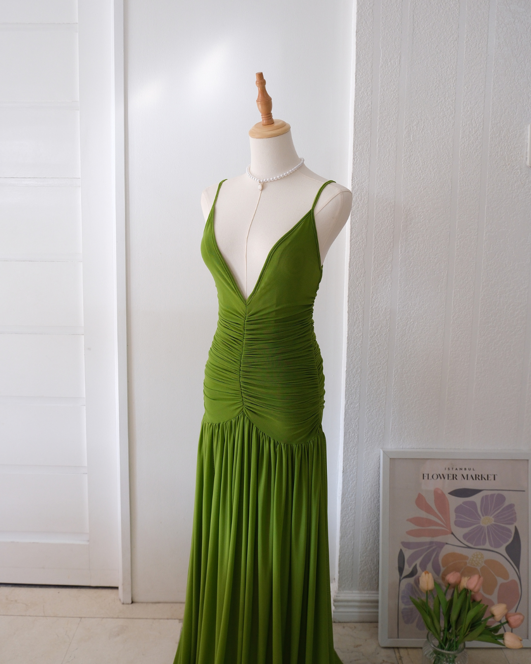 Pre-order: Gaena Dress