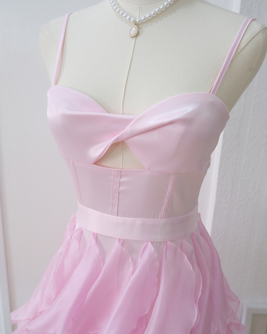 Pre-order: Chantal Dress