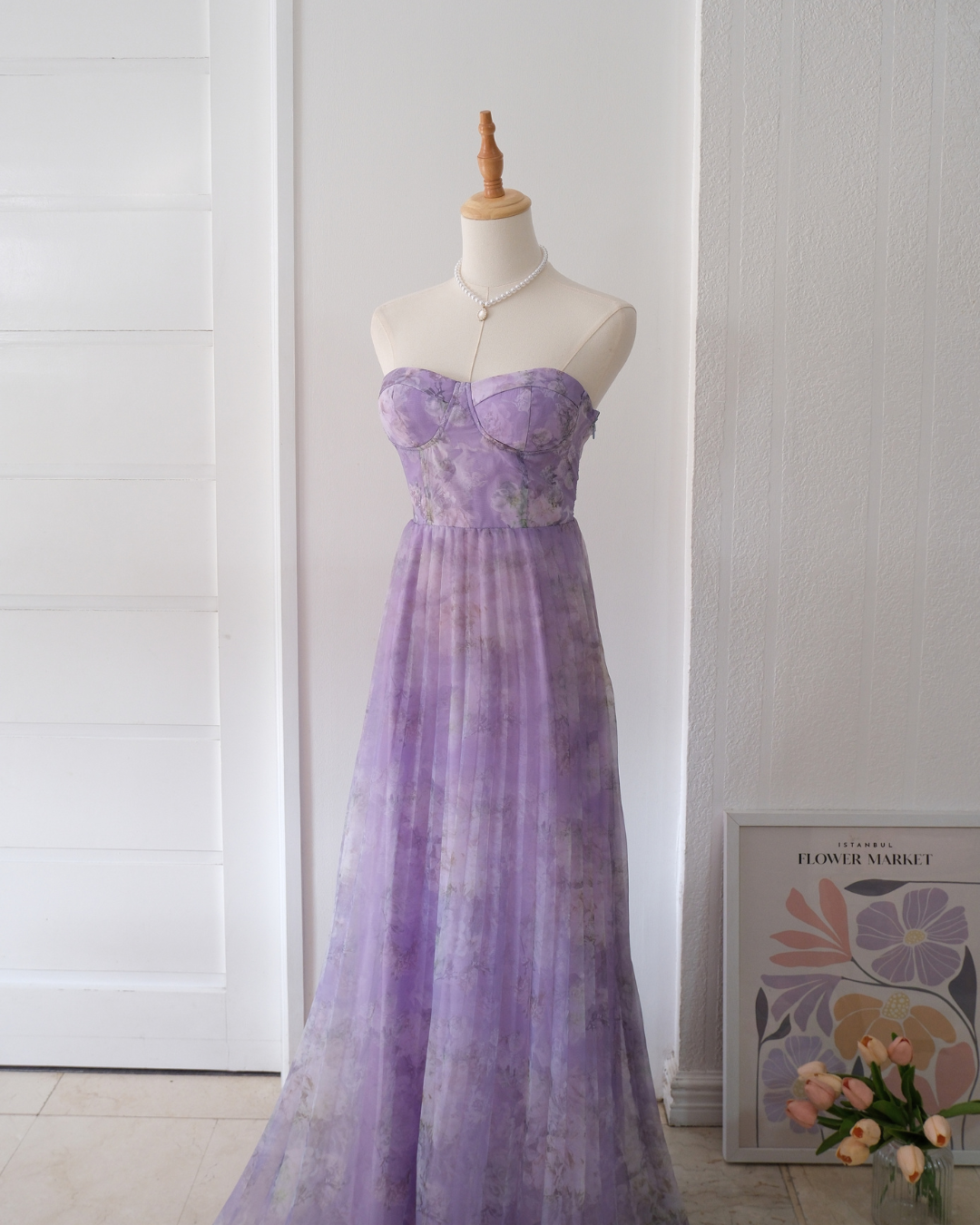 Pre-order: Chloe Dress