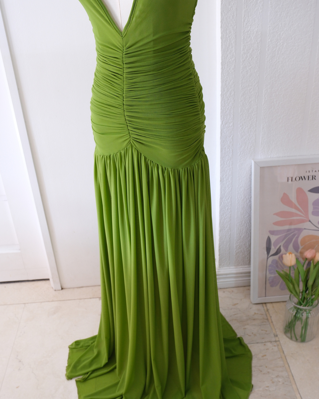 Pre-order: Gaena Dress