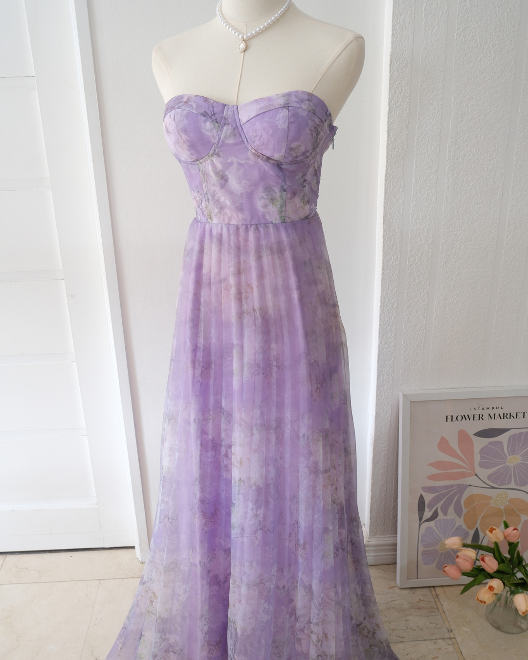 Pre-order: Chloe Dress
