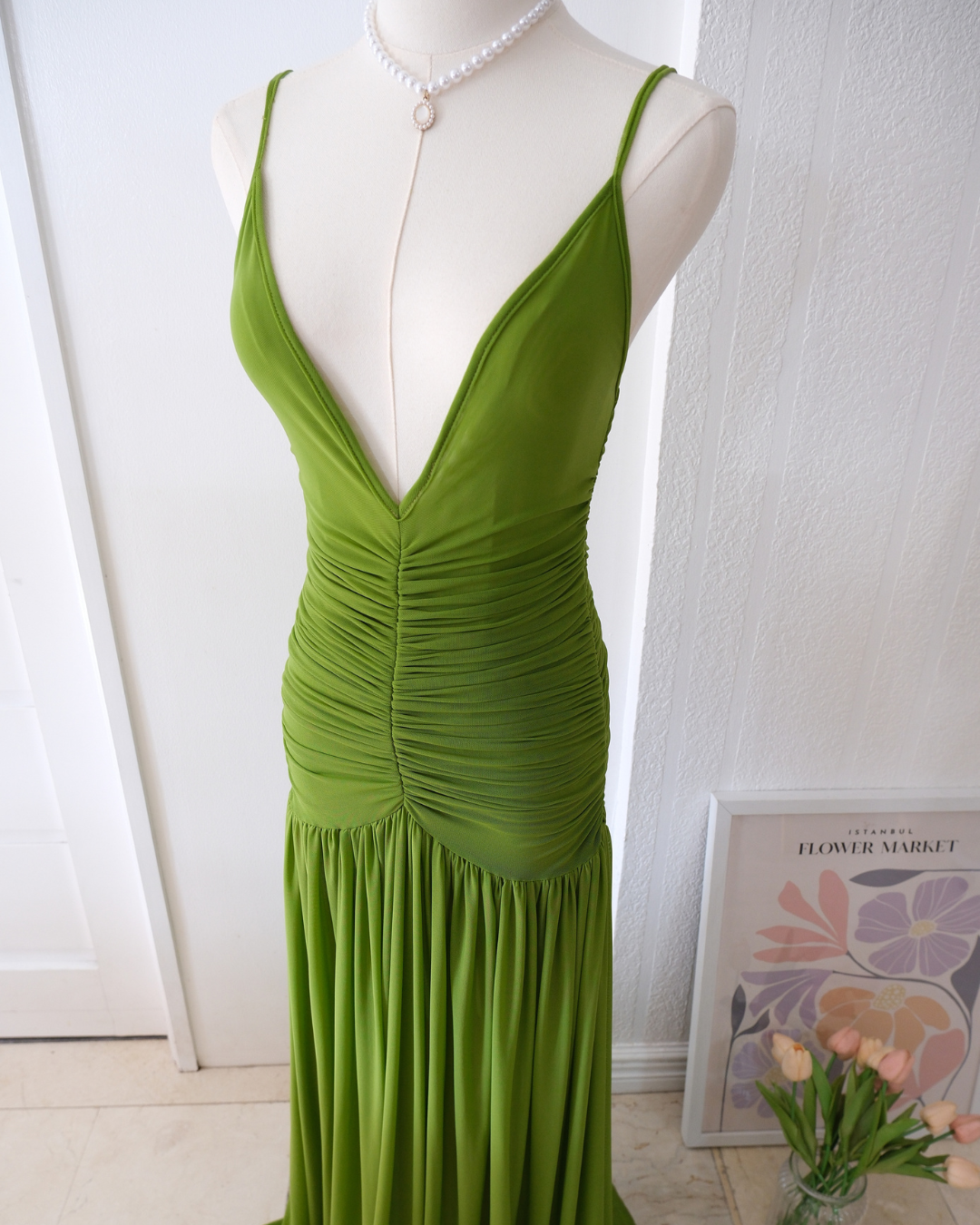 Pre-order: Gaena Dress