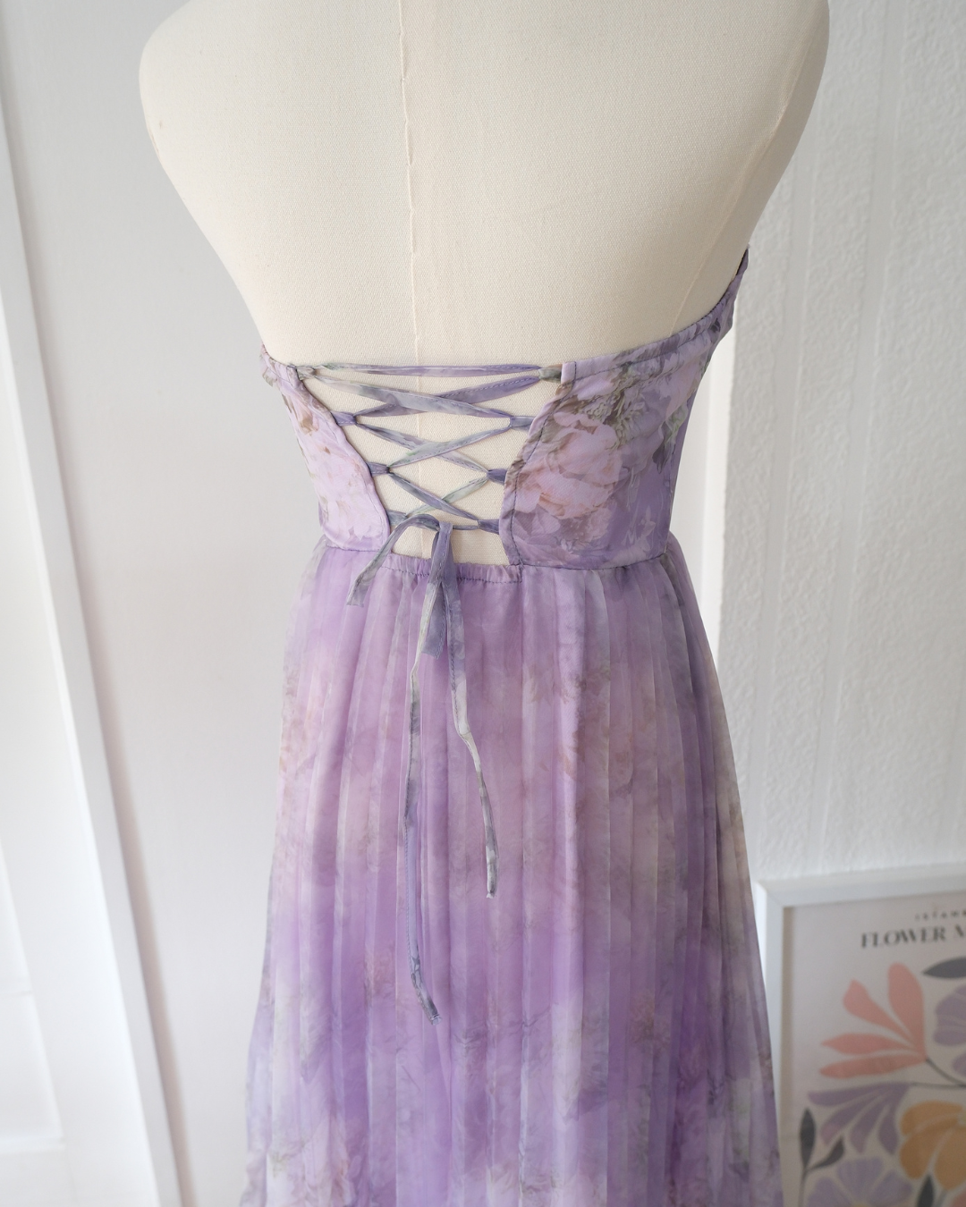 Pre-order: Chloe Dress