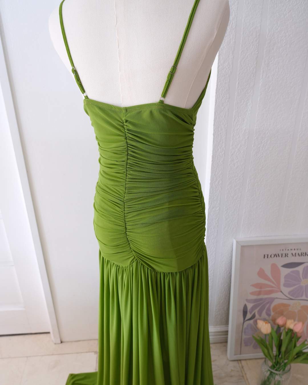 Pre-order: Gaena Dress