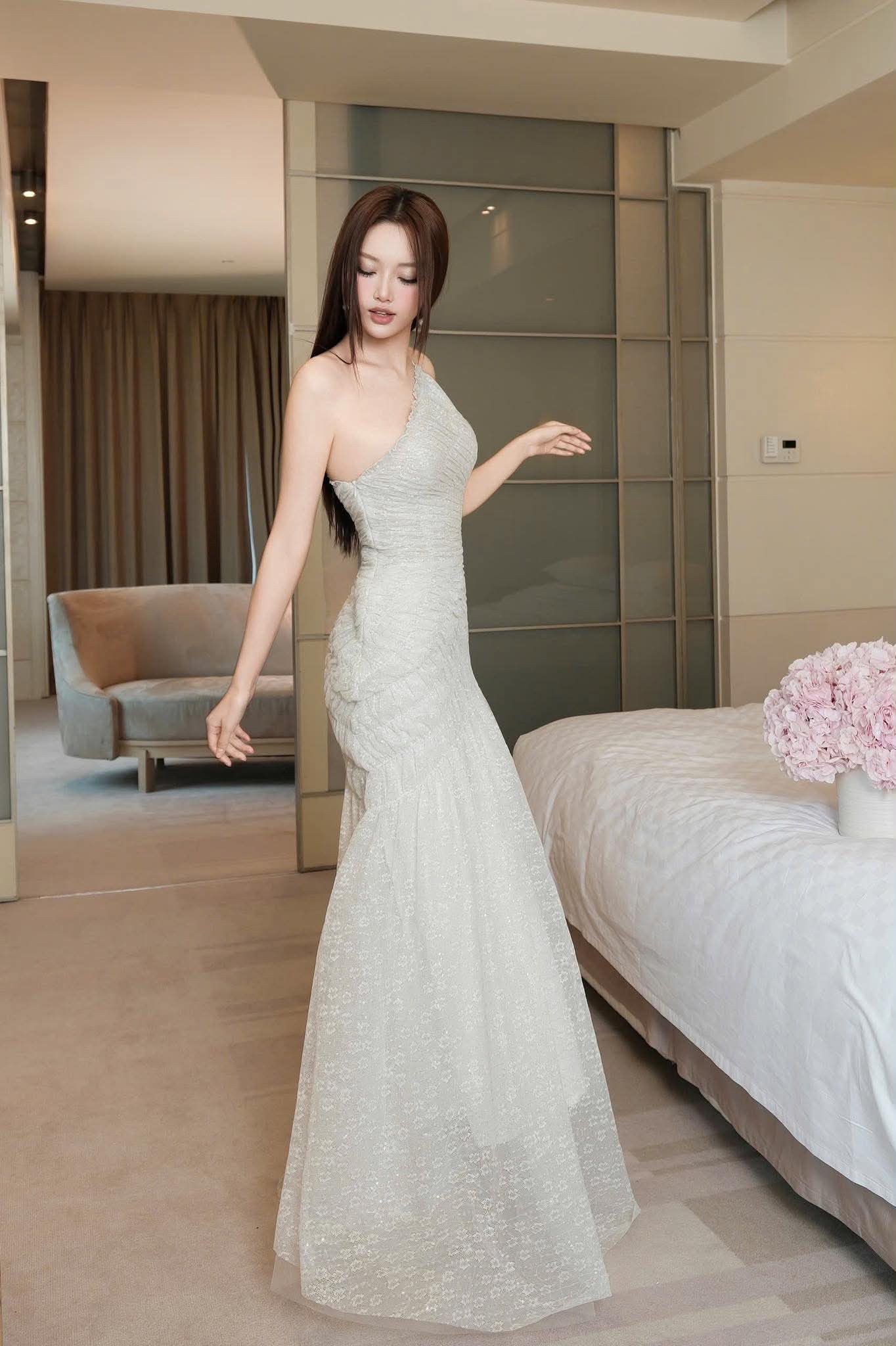 Pre-order: Yvania Dress