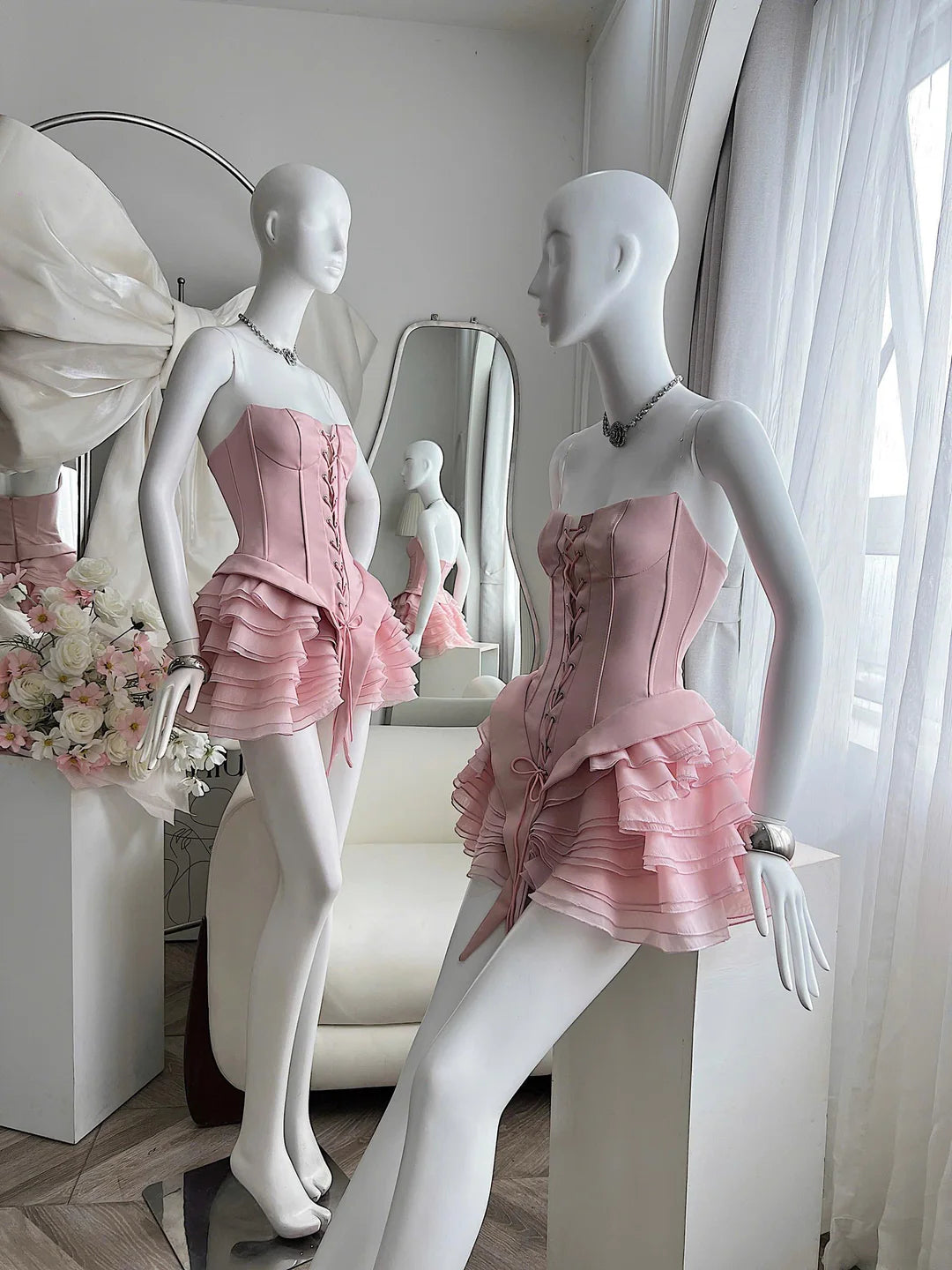 Pre-order: Welianna Dress