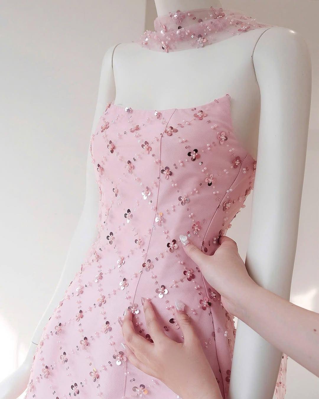 Pre-order: Lisa Dress