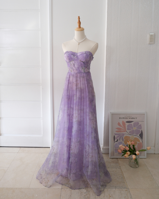 Pre-order: Chloe Dress