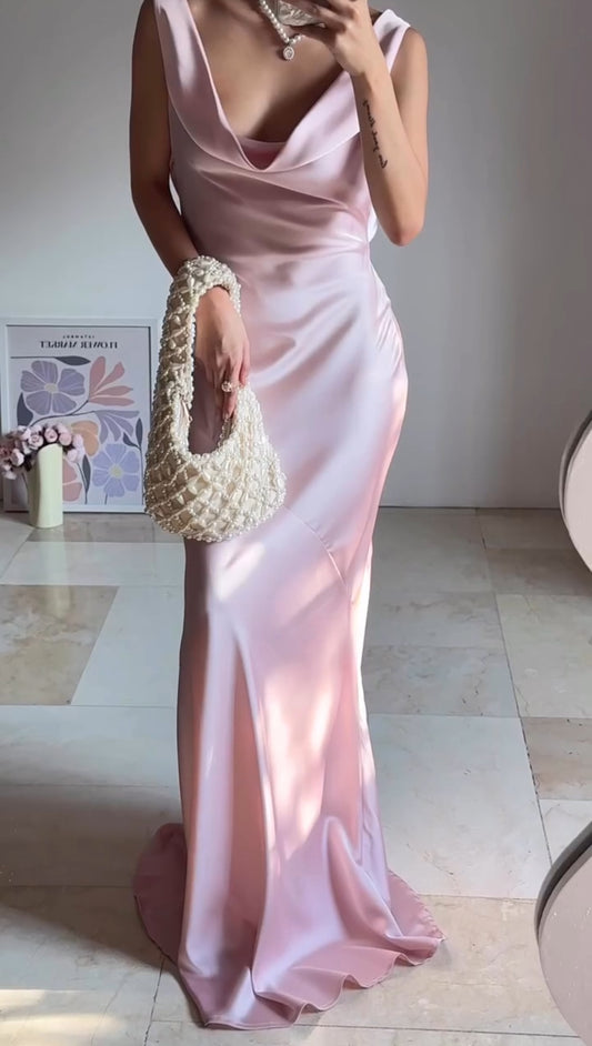 Pre-order: Regine Dress
