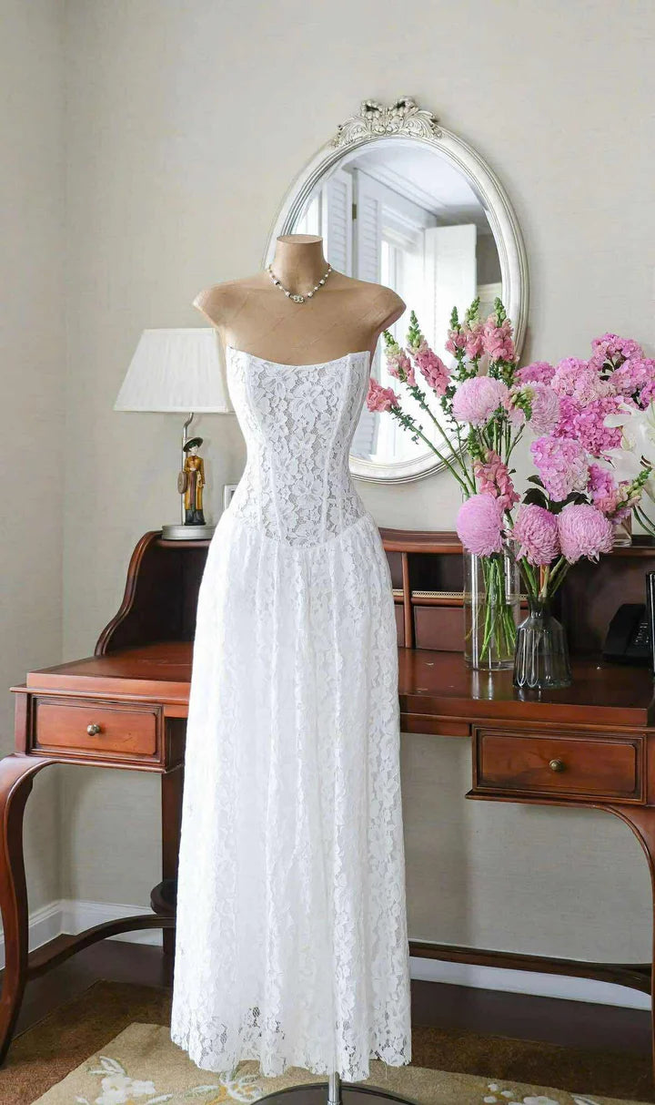 Mortea Dress