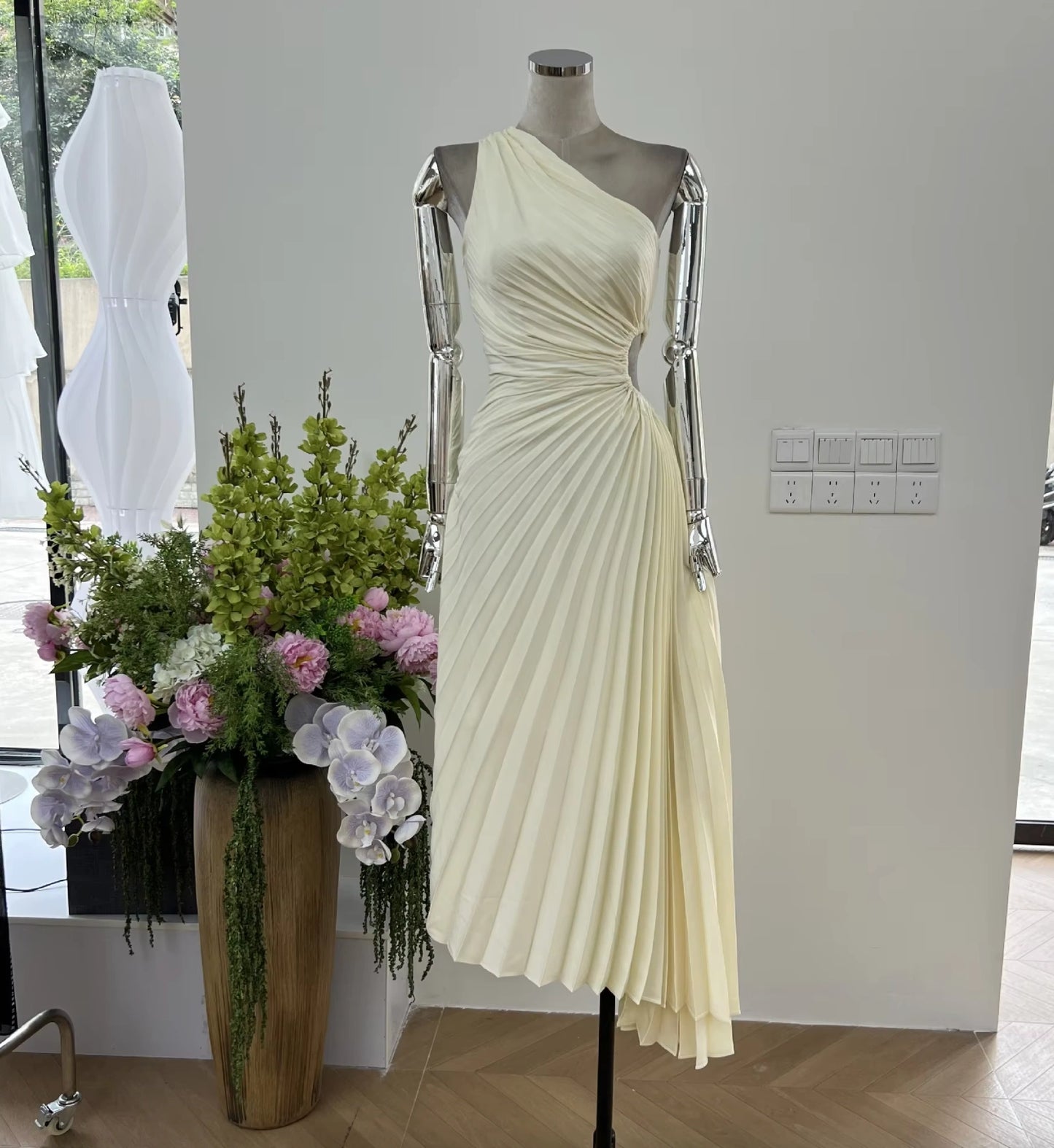 Pre-order: Andrea Dress