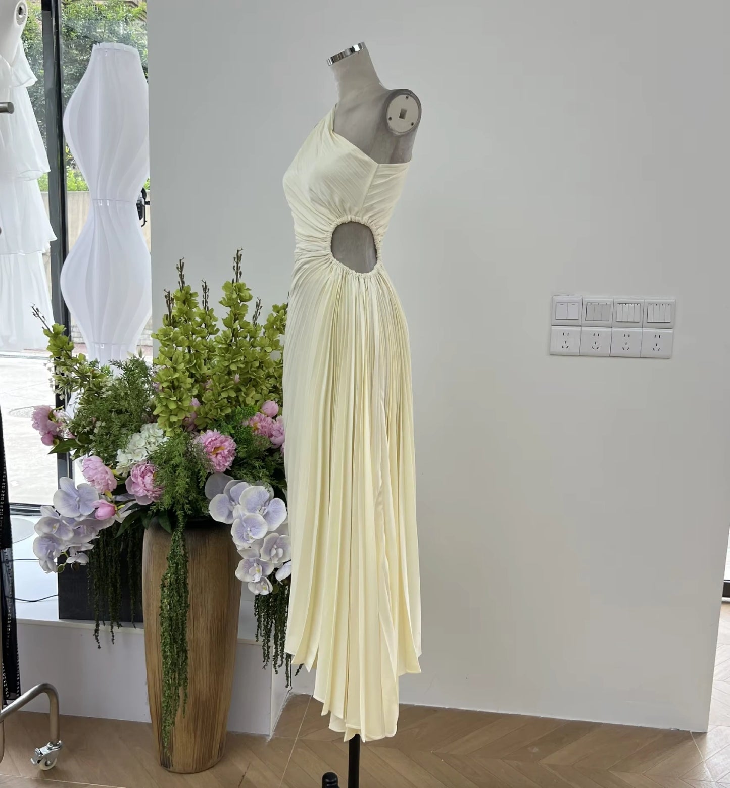 Pre-order: Andrea Dress