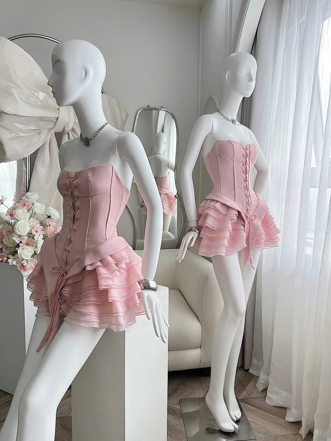 Pre-order: Welianna Dress