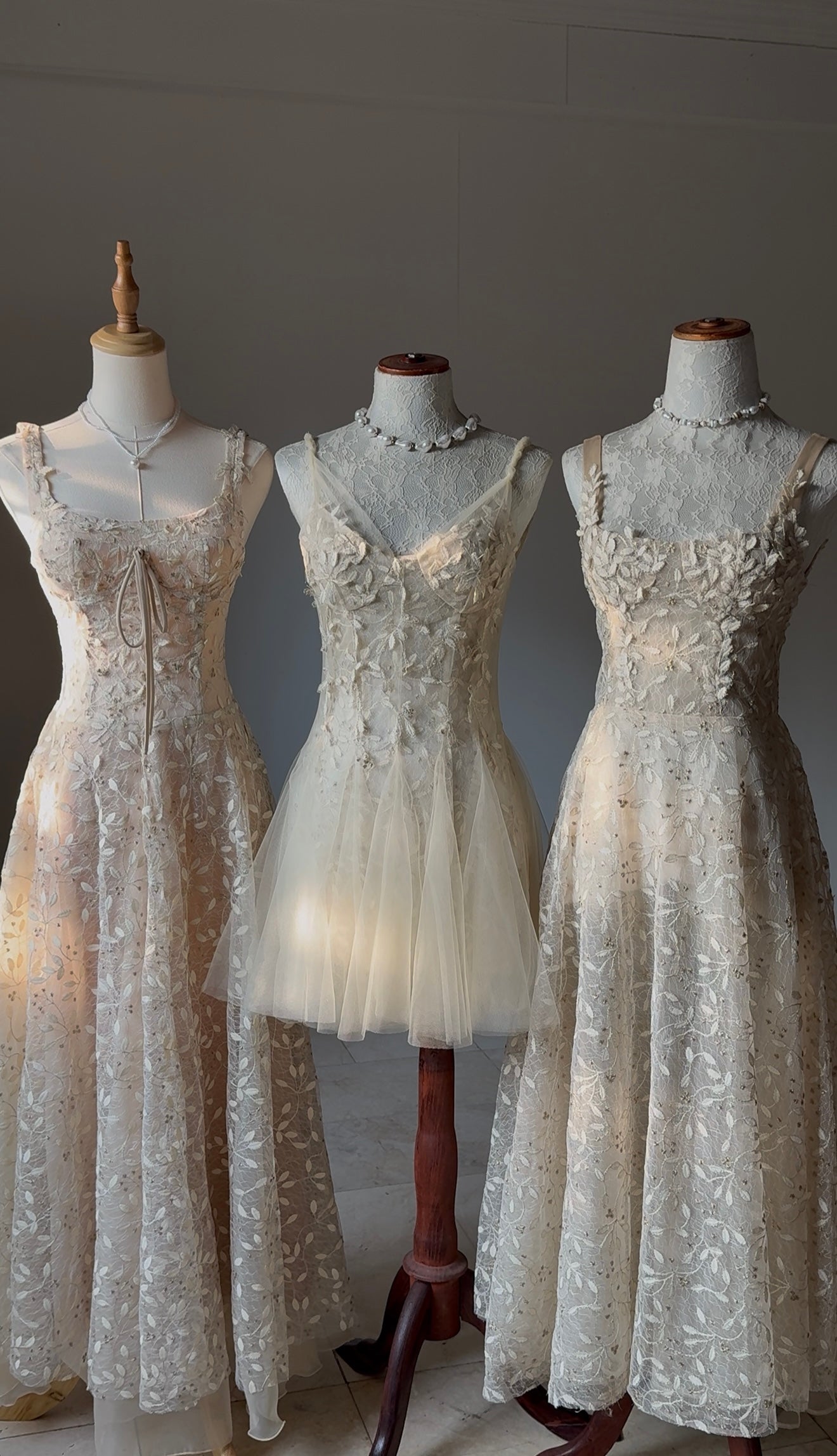Pre-order: Relisa Dress