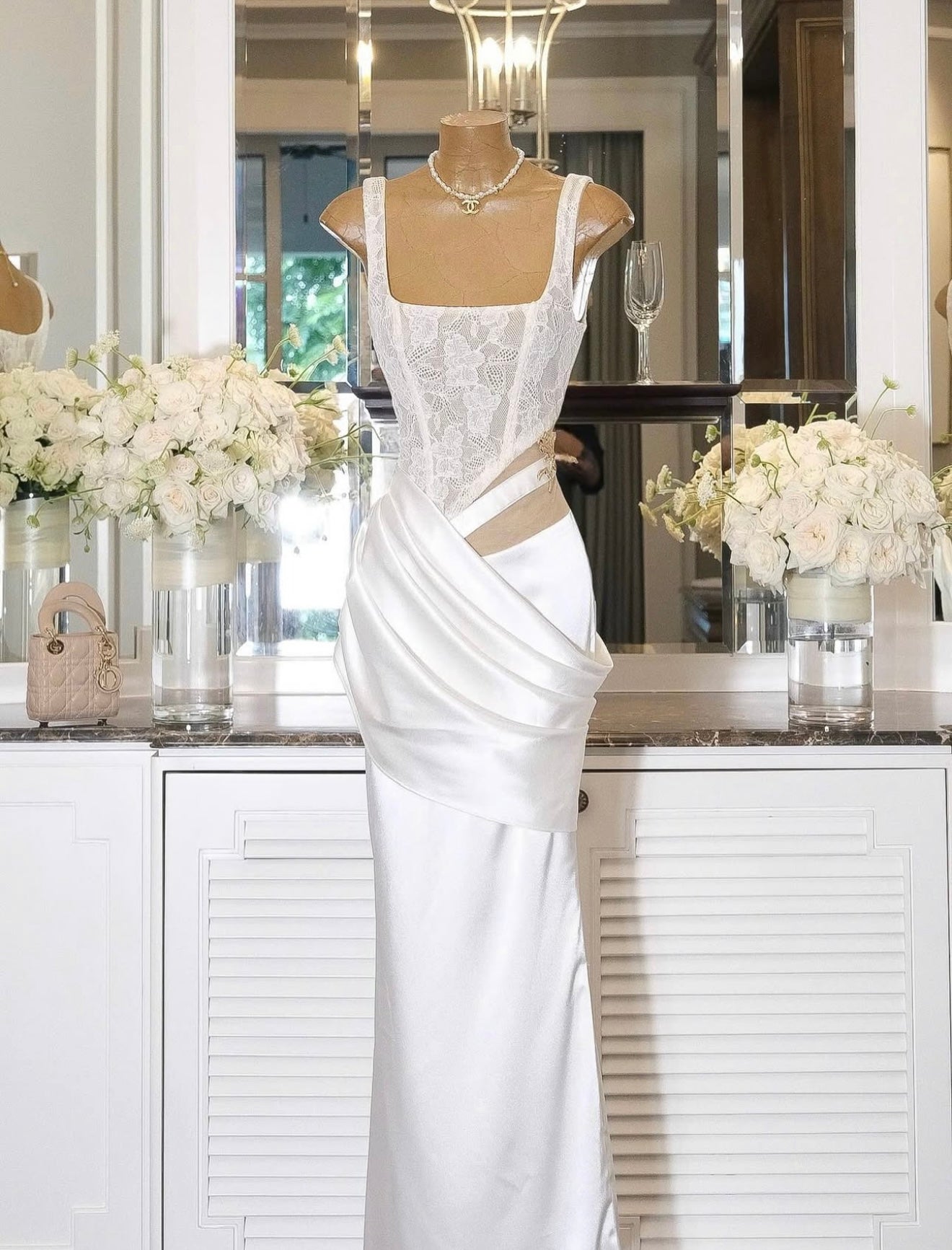 Pre-order: Allurina Dress