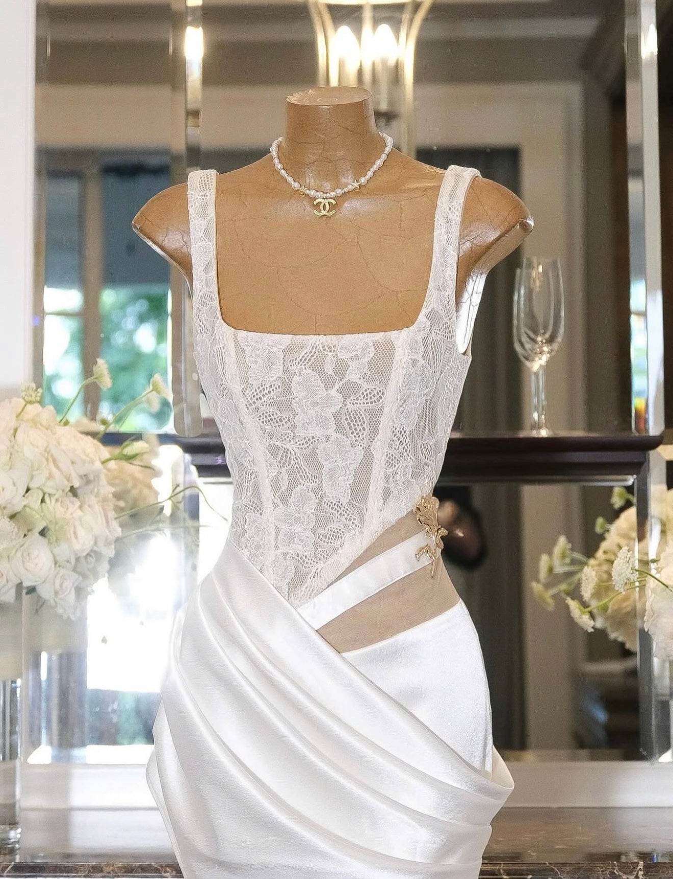 Pre-order: Allurina Dress
