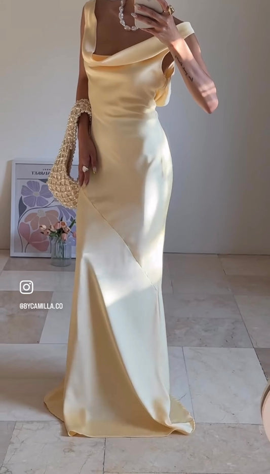 Pre-order: Regine Dress