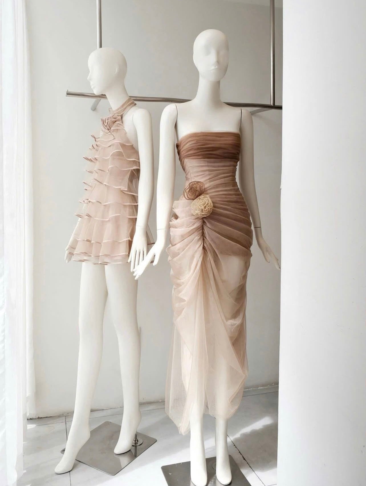 Ilandra Dress