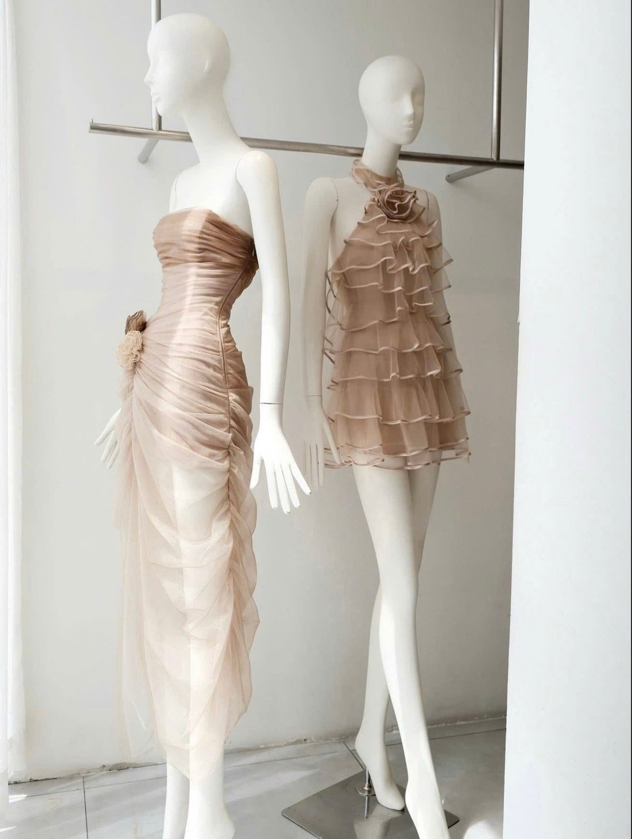 Ilandra Dress