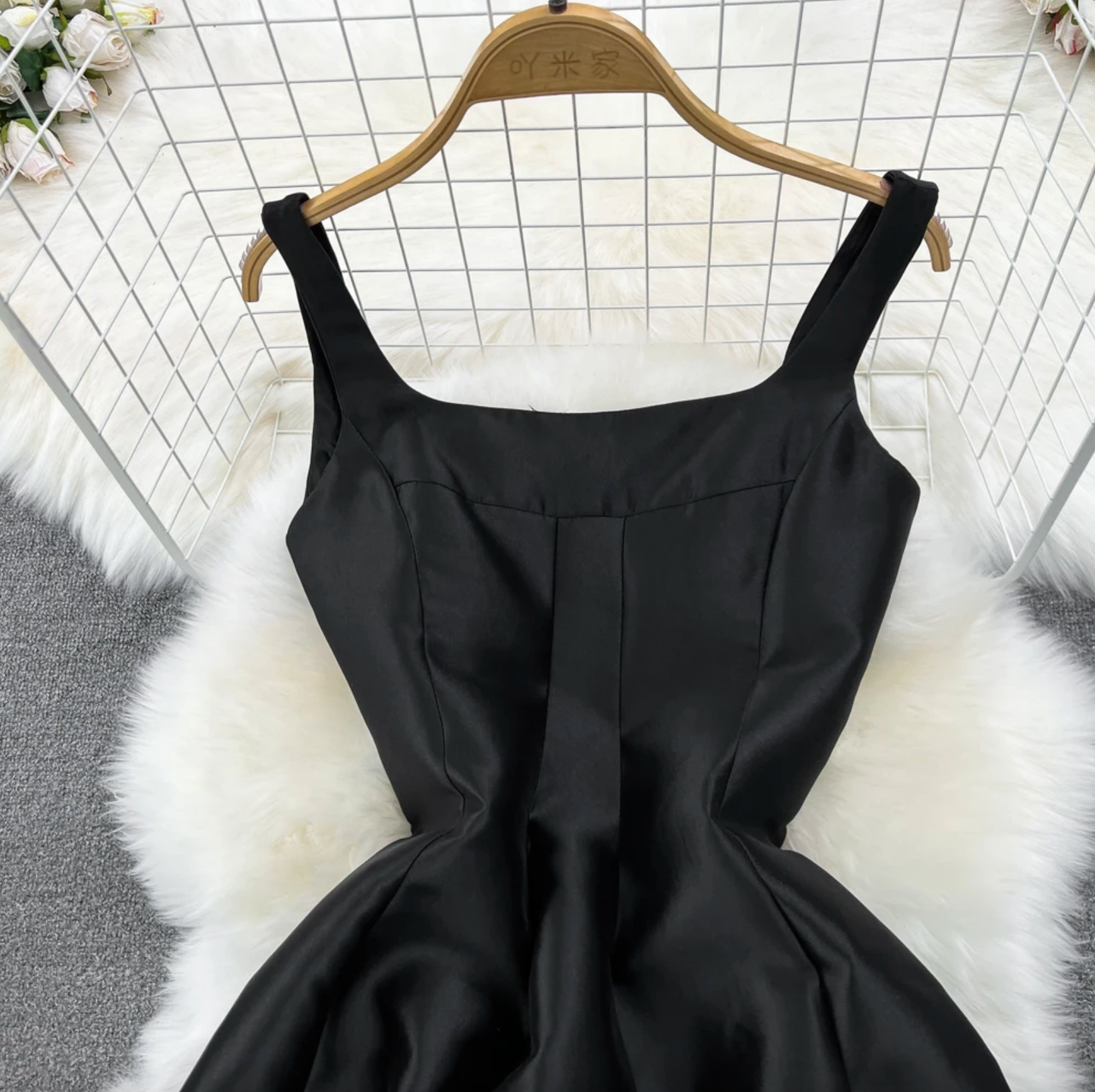 Pre-order: Agatha Dress