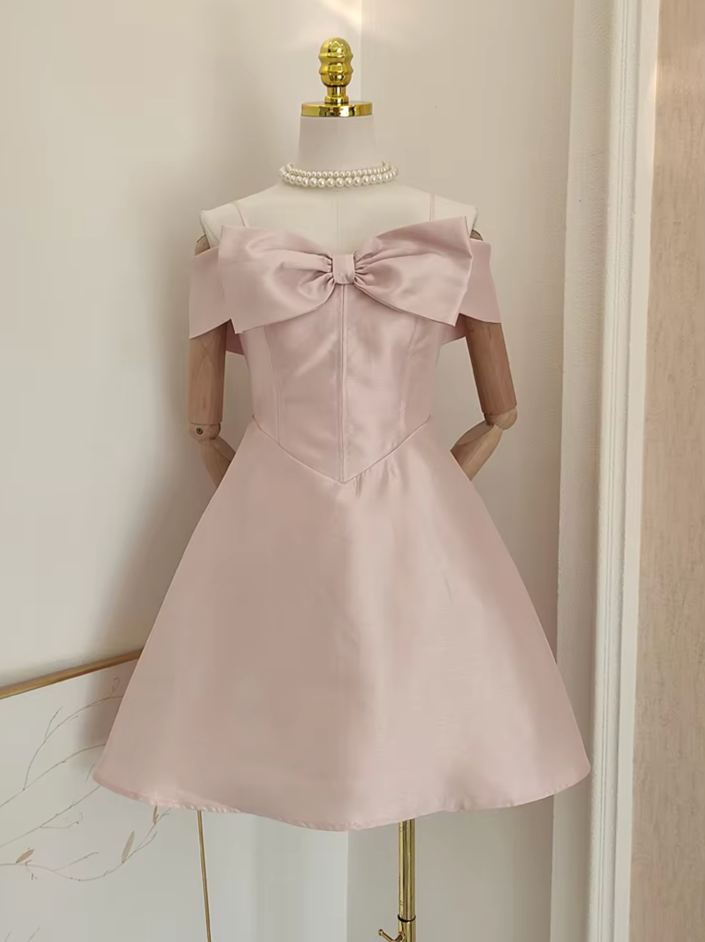 Pre-order: Renata Dress