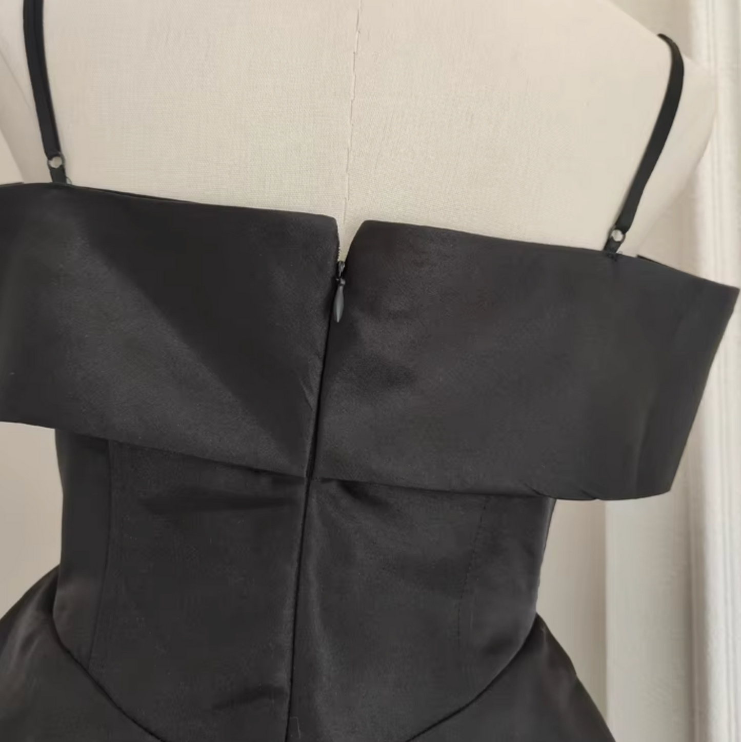 Pre-order: Renata Dress