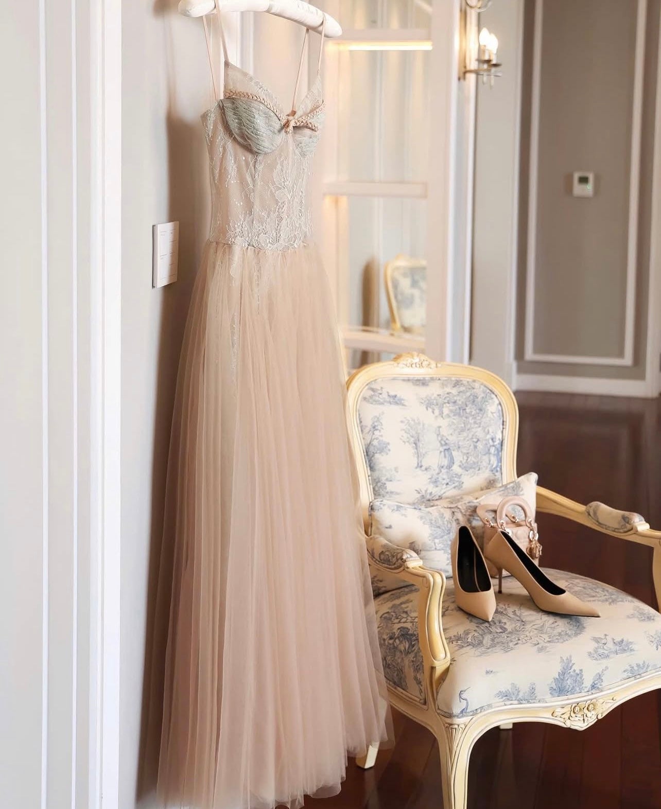 Pre-order: Genovia Dress