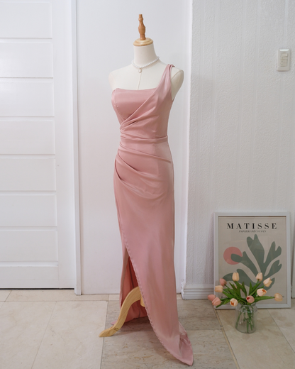 Pre-order: Flavia Dress