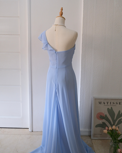 Pre-order: Cecilia Dress