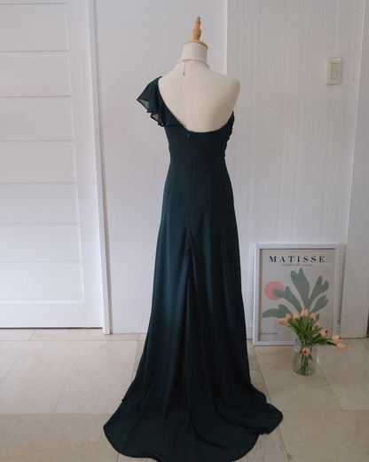 Pre-order: Cecilia Dress