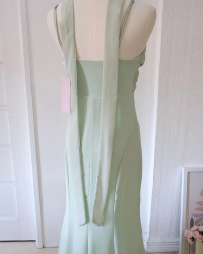 Pre-order: Resea Dress