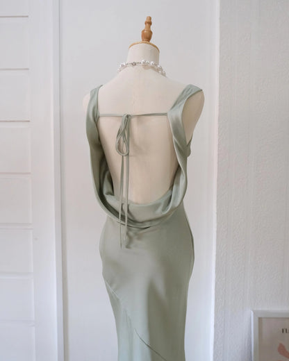 Pre-order: Regine Dress