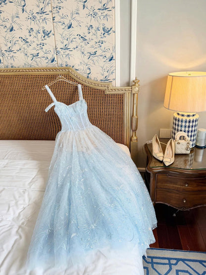 Pre-order: Emiliana Dress