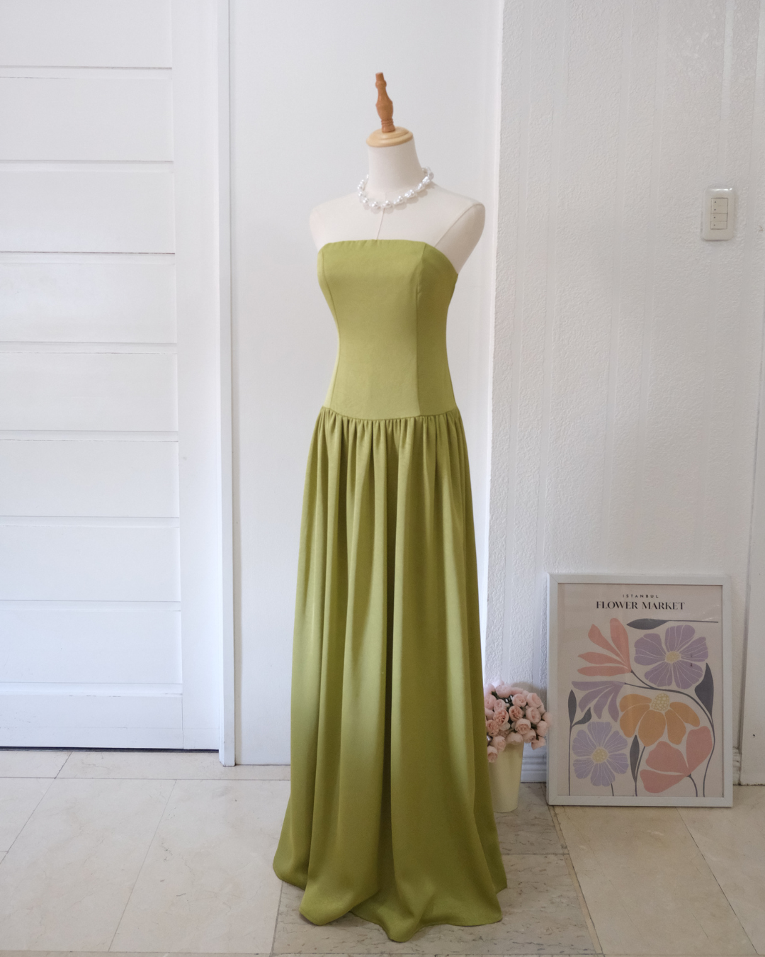 Pre-order: Rena Dress