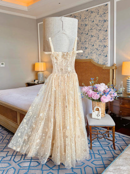 Pre-order: Emiliana Dress