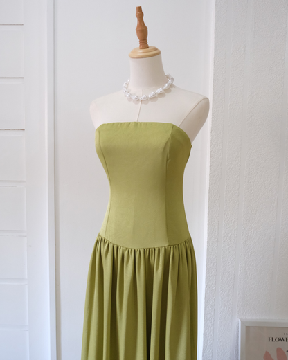 Pre-order: Rena Dress