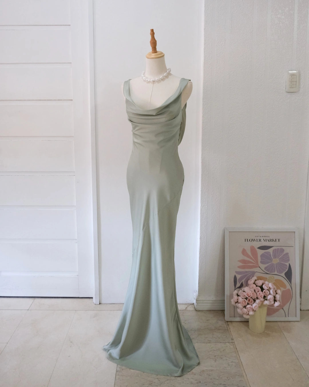 Pre-order: Regine Dress