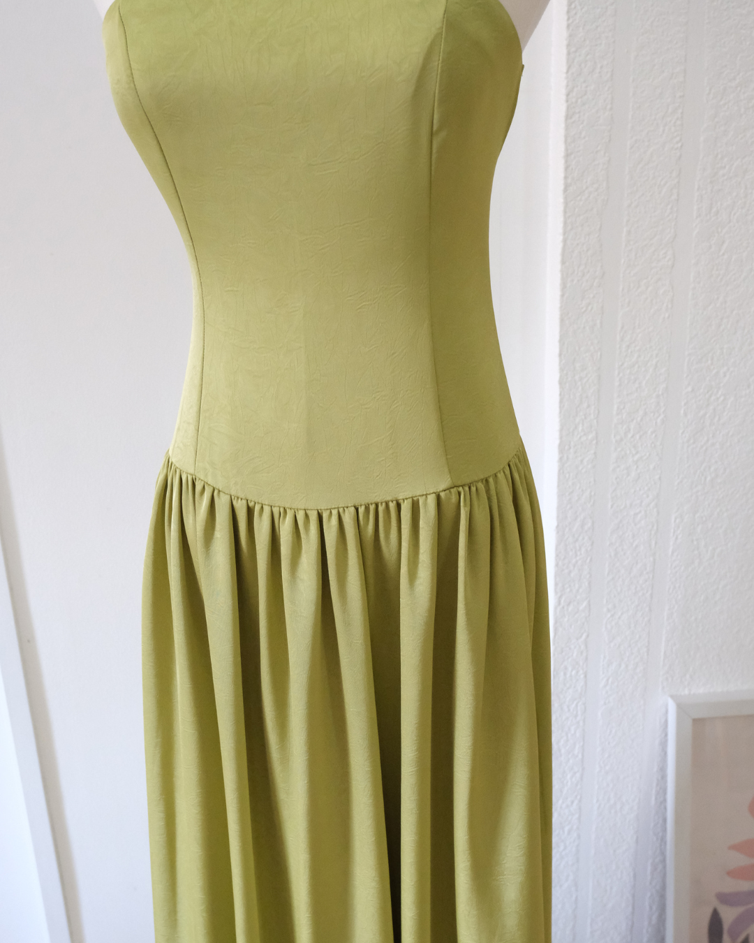 Pre-order: Rena Dress