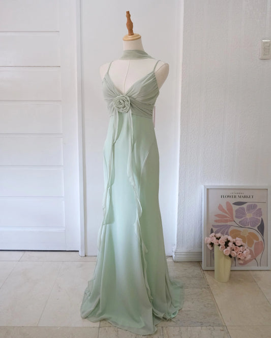 Pre-order: Resea Dress