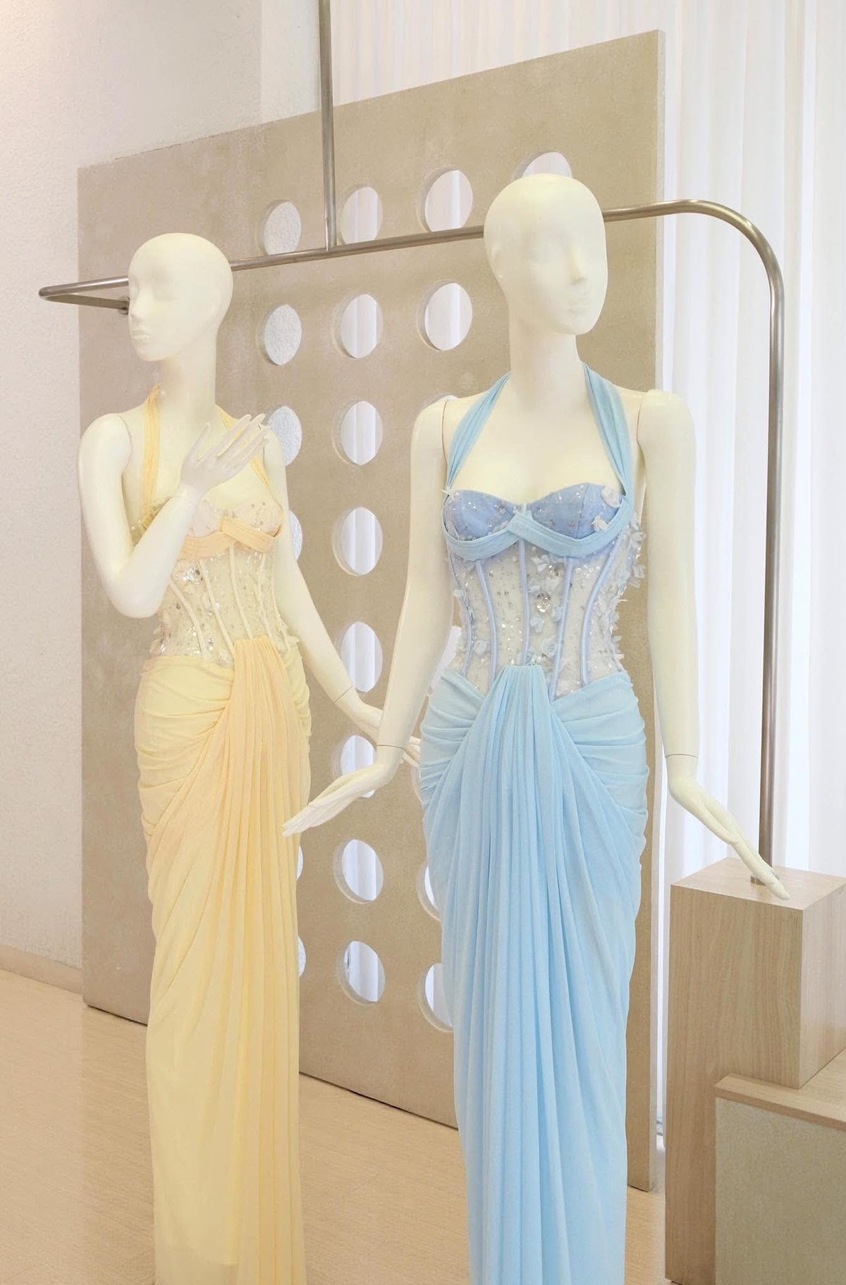 Pre-order: Aiah Dress