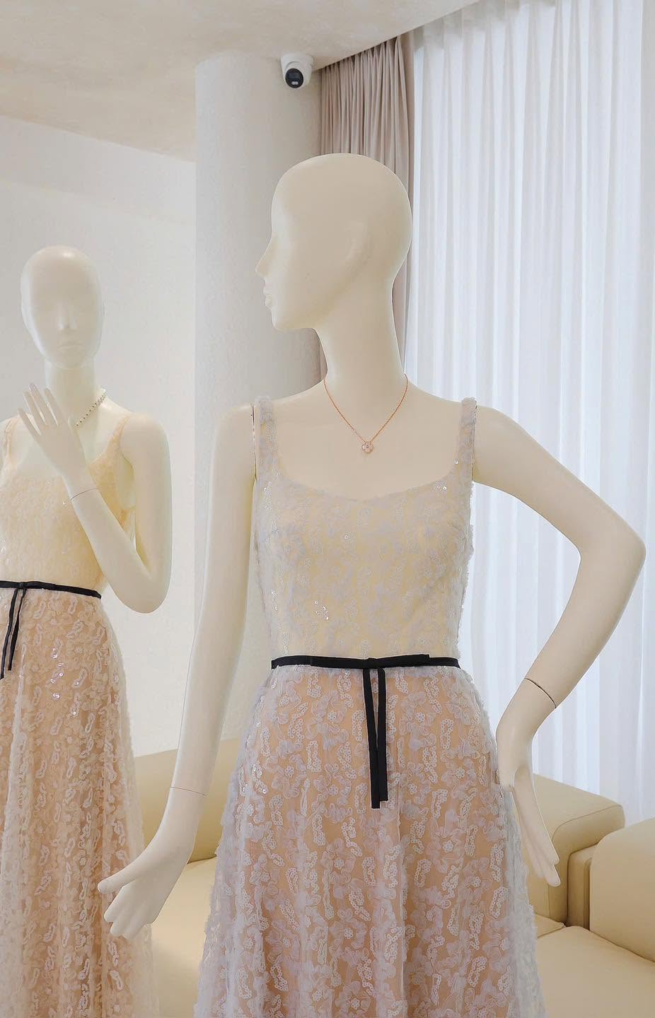 Perisea Dress