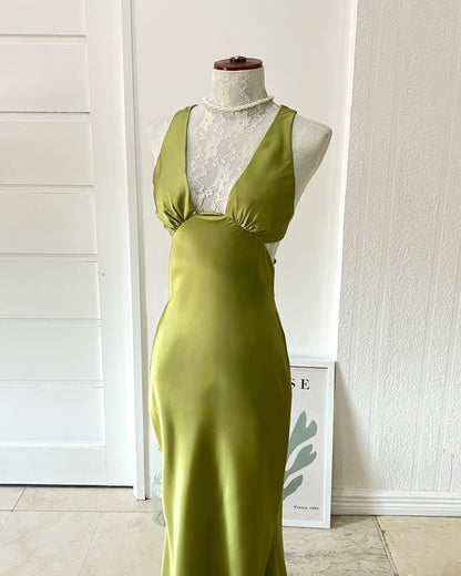 Pre-order: Amiko Dress