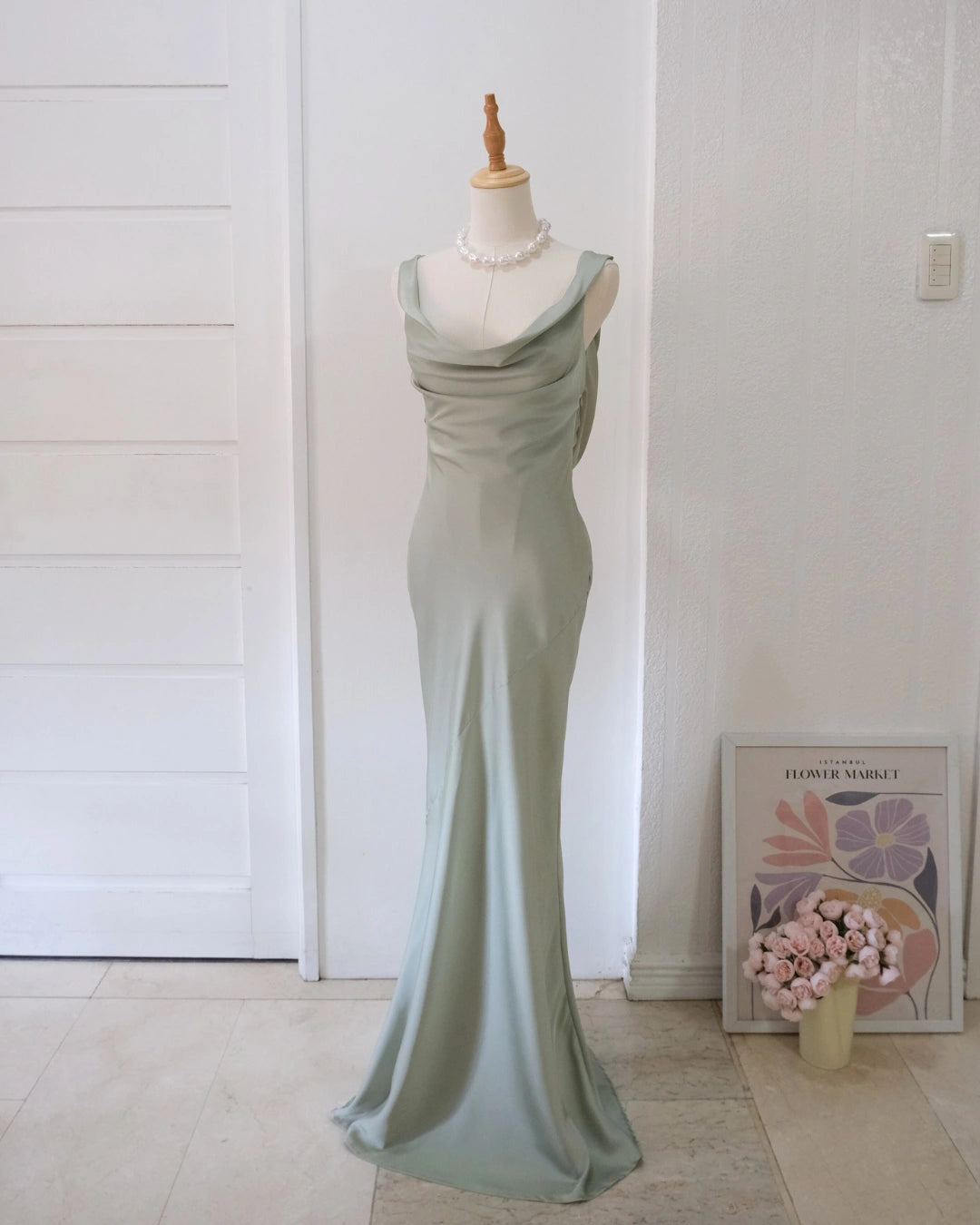 Pre-order: Regine Dress