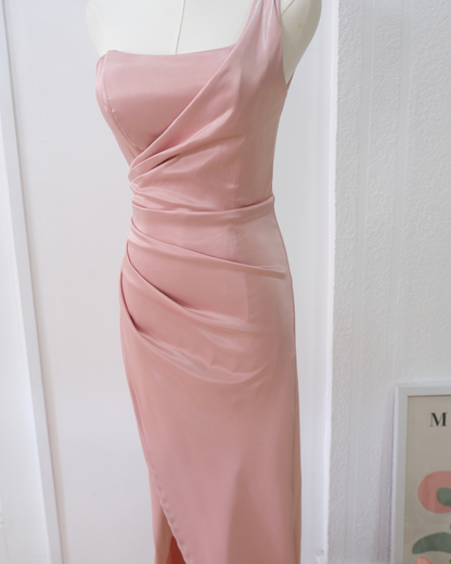Pre-order: Flavia Dress