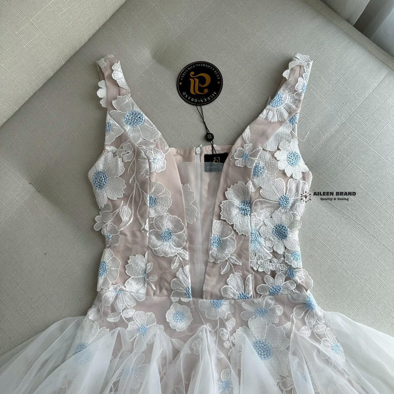 Pre-order: Manina Dress