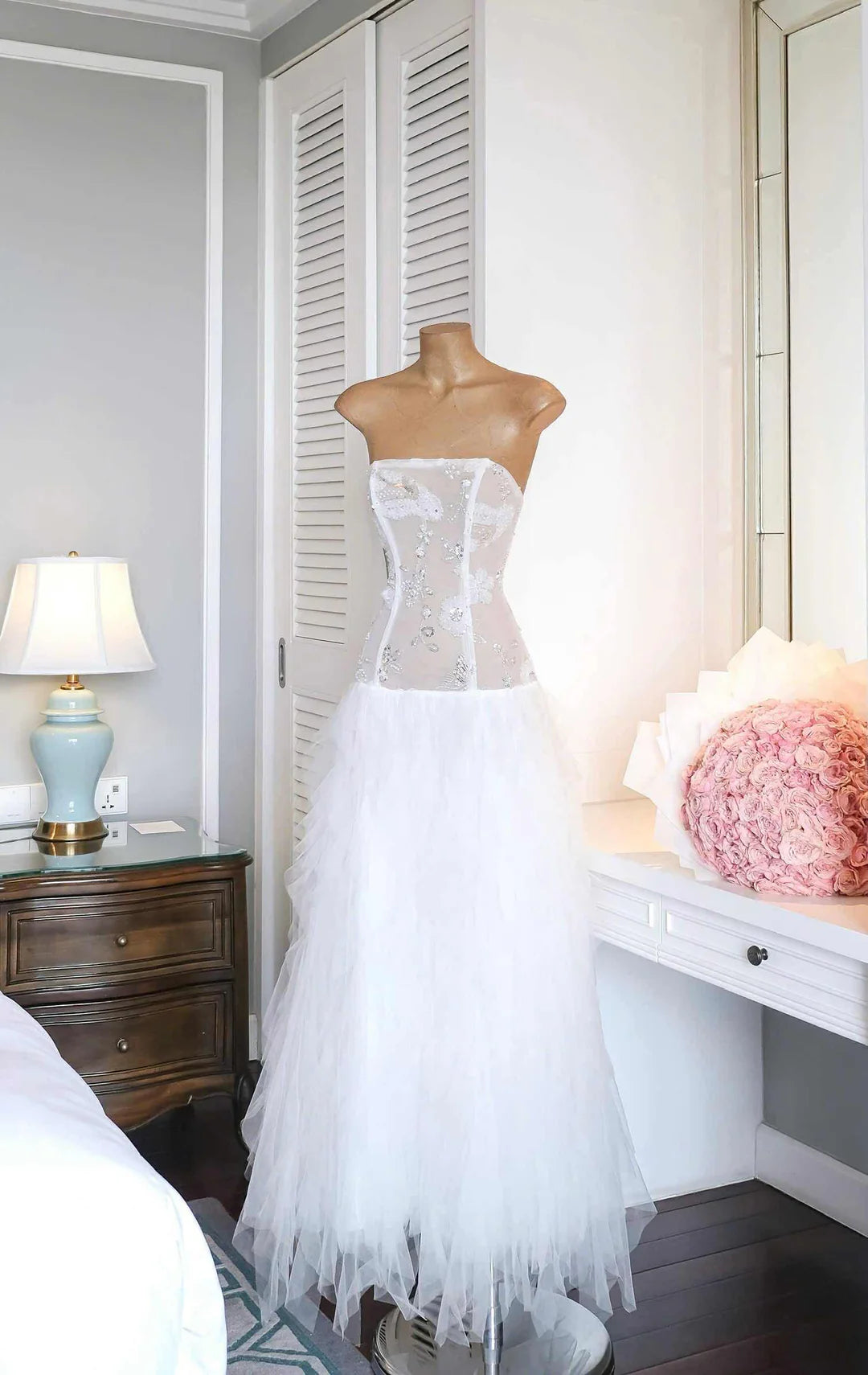 Pre-order: Carmina Dress