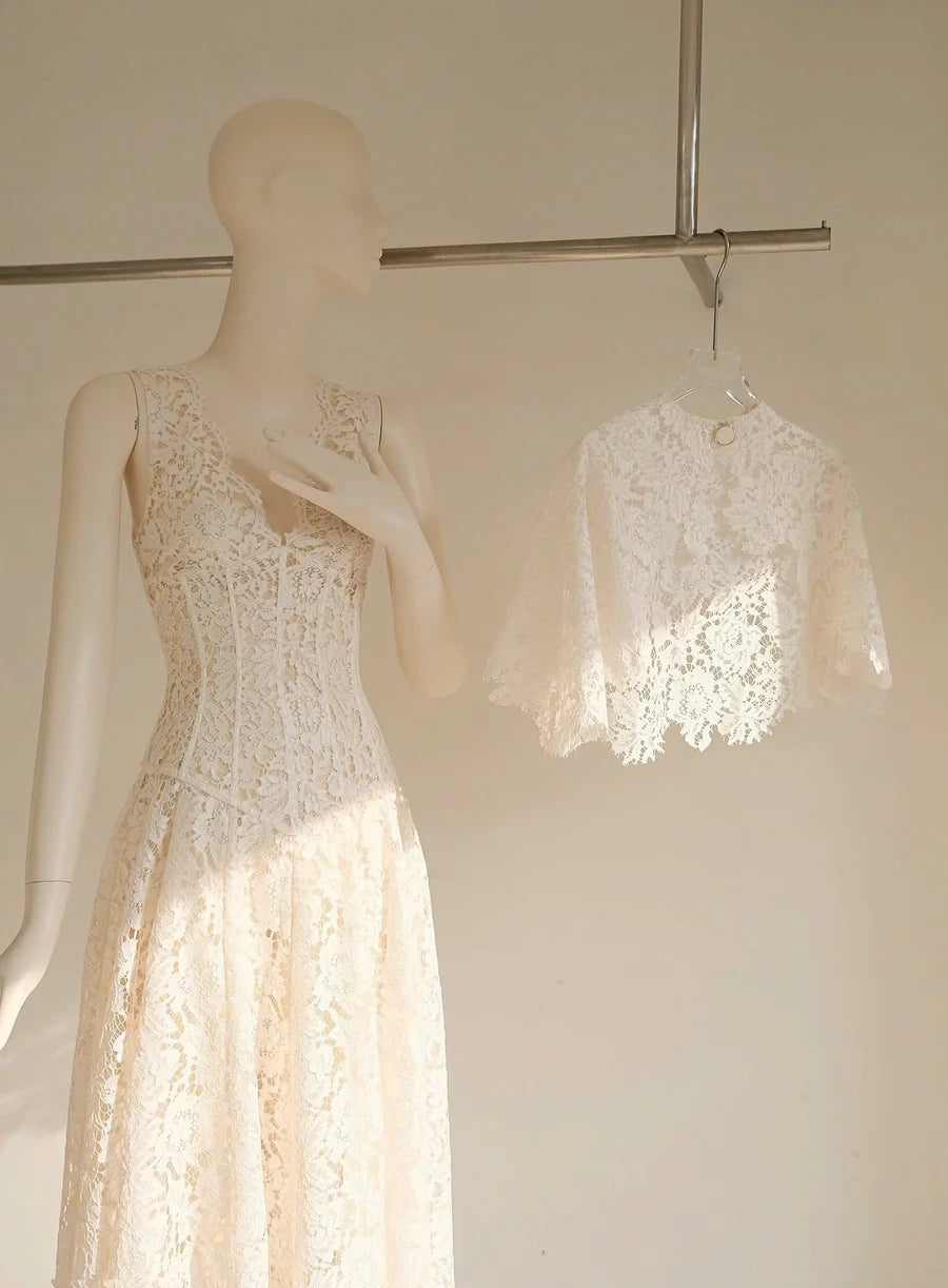 Pre-order: Omena Dress