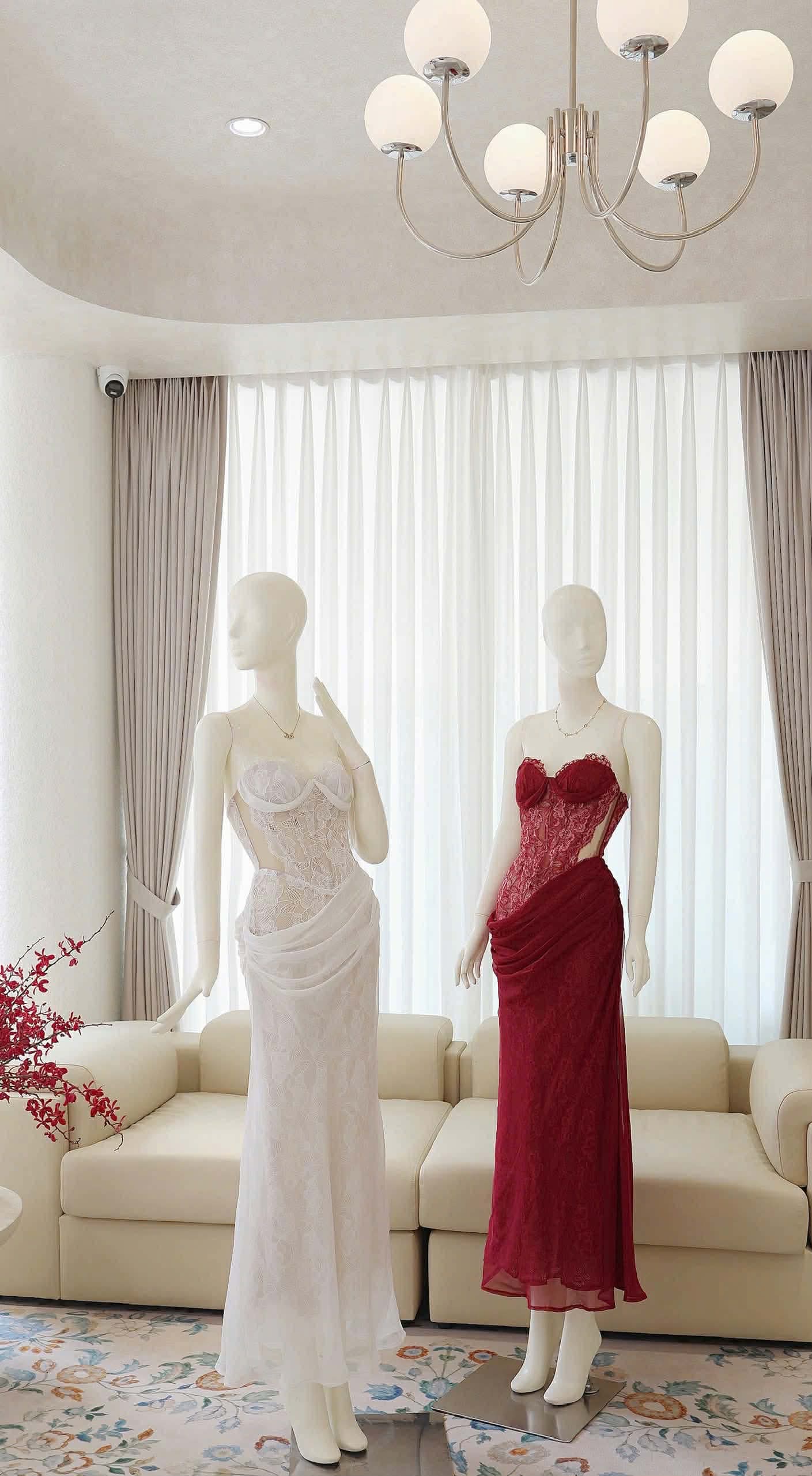 Pre-order: Rosinda Dress